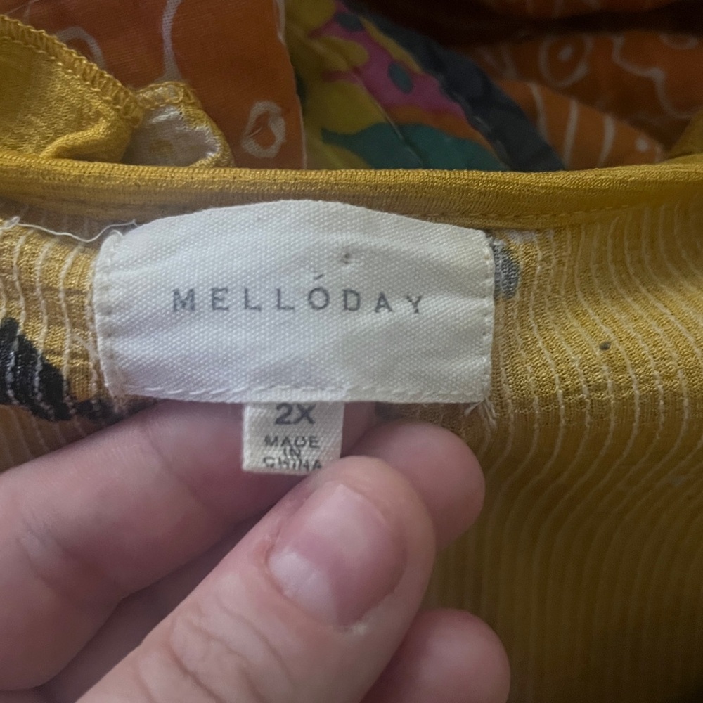 Melloday Yellow Floral Long Sleeve V-neck Blouse - Picture 3 of 4